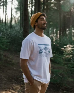 Passenger T-Shirts & Tank Tops><noscript><img width=