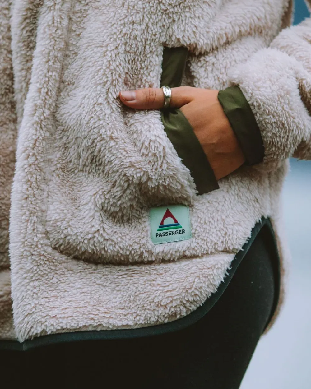 Passenger Fleece|Fleece>Beaumont Recycled Sherpa Hooded Fleece Warm Ivory