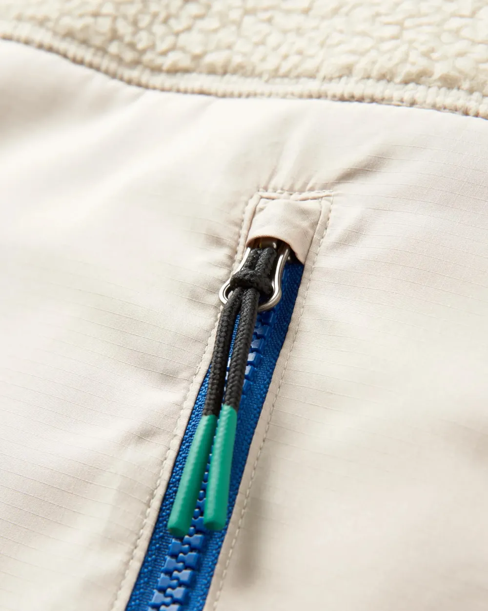 Passenger Fleece|Fleece>Beebalm Recycled Sherpa Fleece Vest Oatmeal