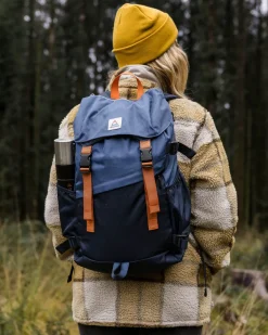 Floris van Bommel Backpacks & Bags|Backpacks & Bags>Boondocker Recycled 26L Backpack Dark Denim/ Deep Navy