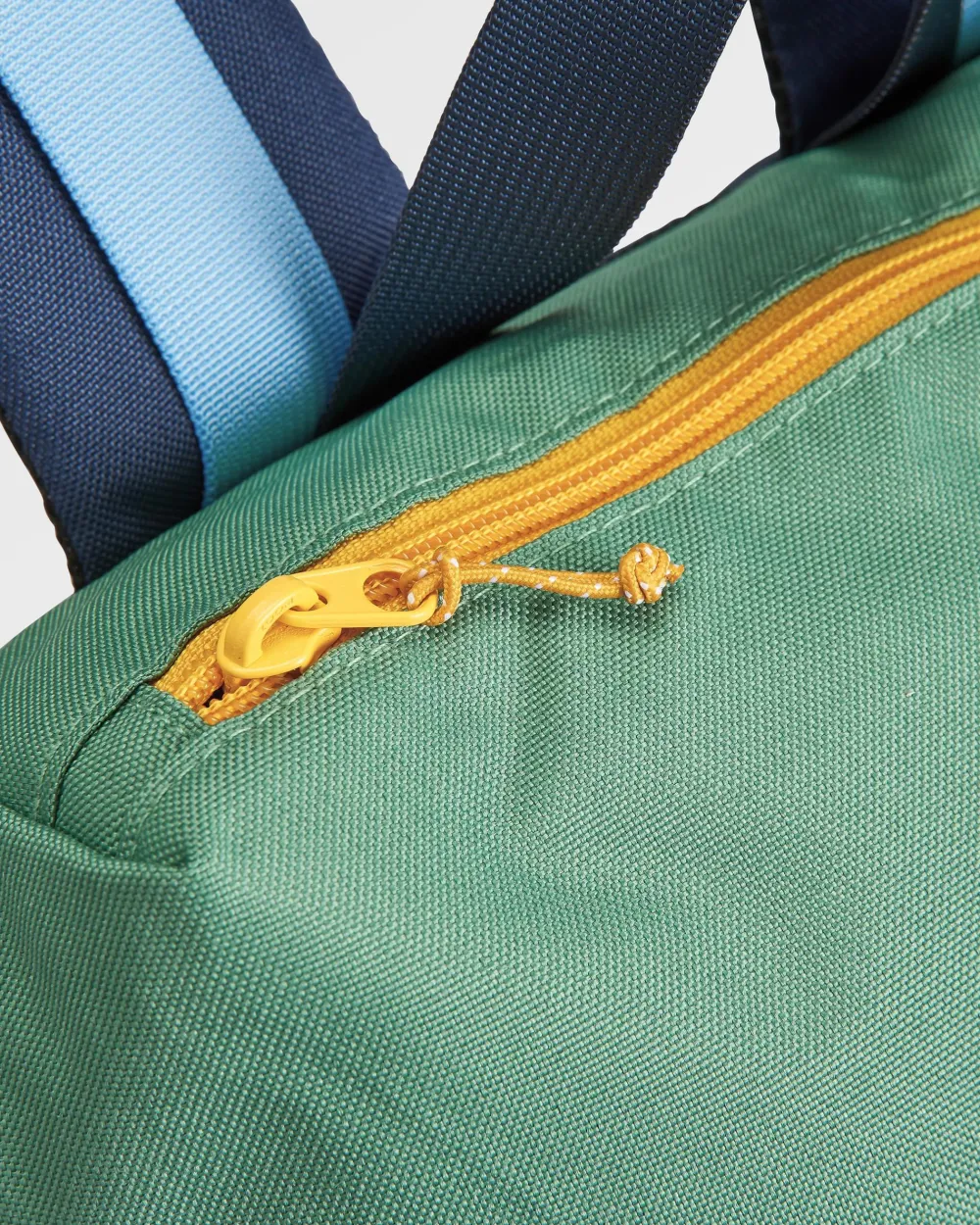 Floris van Bommel Accessories|Backpacks & Bags>Boondocker Recycled 26L Backpack Navy/ Laurel Green