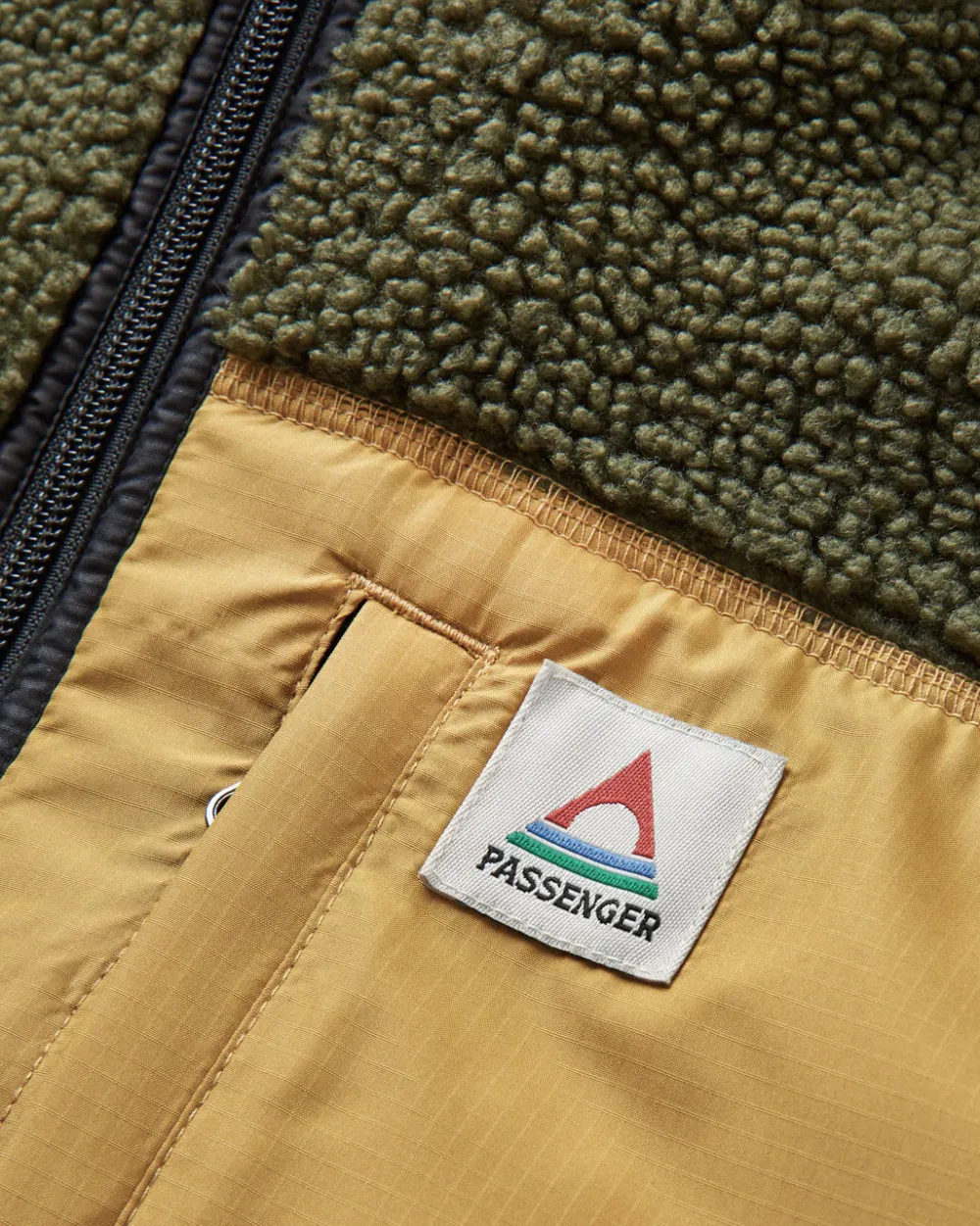 Floris van Bommel Fleece|Fleece>Born Explorer Recycled Polar-Lined Sherpa Fleece Khaki