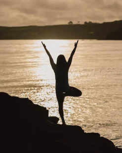 Passenger Tank Tops|Tops & T-Shirts><noscript><img width=