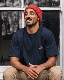 Floris van Bommel Accessories|Beanies>Compass Recycled 2.0 Beanie Cardinal