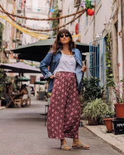 Passenger Shirts><noscript><img width=