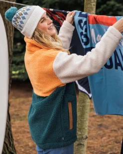 Passenger Fleece|Fleece><noscript><img width=