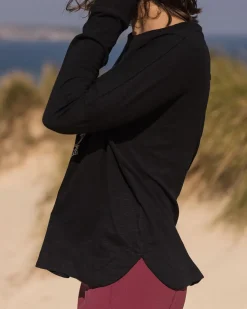 Passenger Tops & T-Shirts|Women's Outlet>Daisy Chain Recycled Cotton LS T-Shirt Black