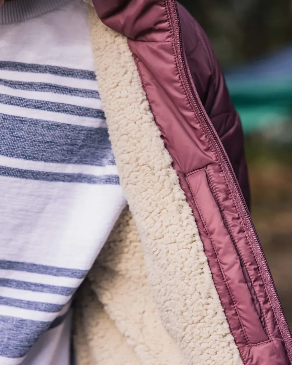 Passenger Insulated|Women's Outlet>Earthy Recycled Sherpa Lined Insulated Jacket Crushed Berry