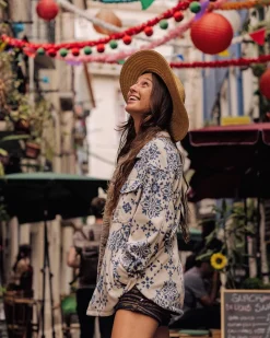 Passenger Shirts|Fleece><noscript><img width=