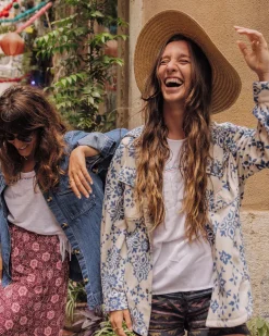 Passenger Shirts|Fleece><noscript><img width=