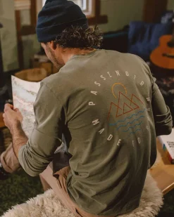 Passenger T-Shirts & Tank Tops|Best Sellers>Escapism Recycled LS T-Shirt Dusty Olive