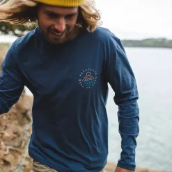 Passenger T-Shirts & Tank Tops|Men's Outlet>Escapism Recycled LS T-Shirt Dark Denim