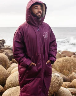 Floris van Bommel Changing Robes & Ponchos|Changing Robes & Surf Ponchos>Escapism Recycled Sherpa Lined Changing Robe Windsor Wine