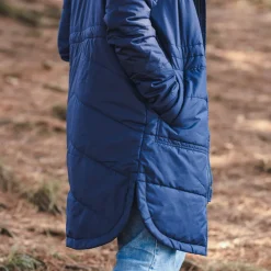 Passenger Water Resistant|Insulated><noscript><img width=