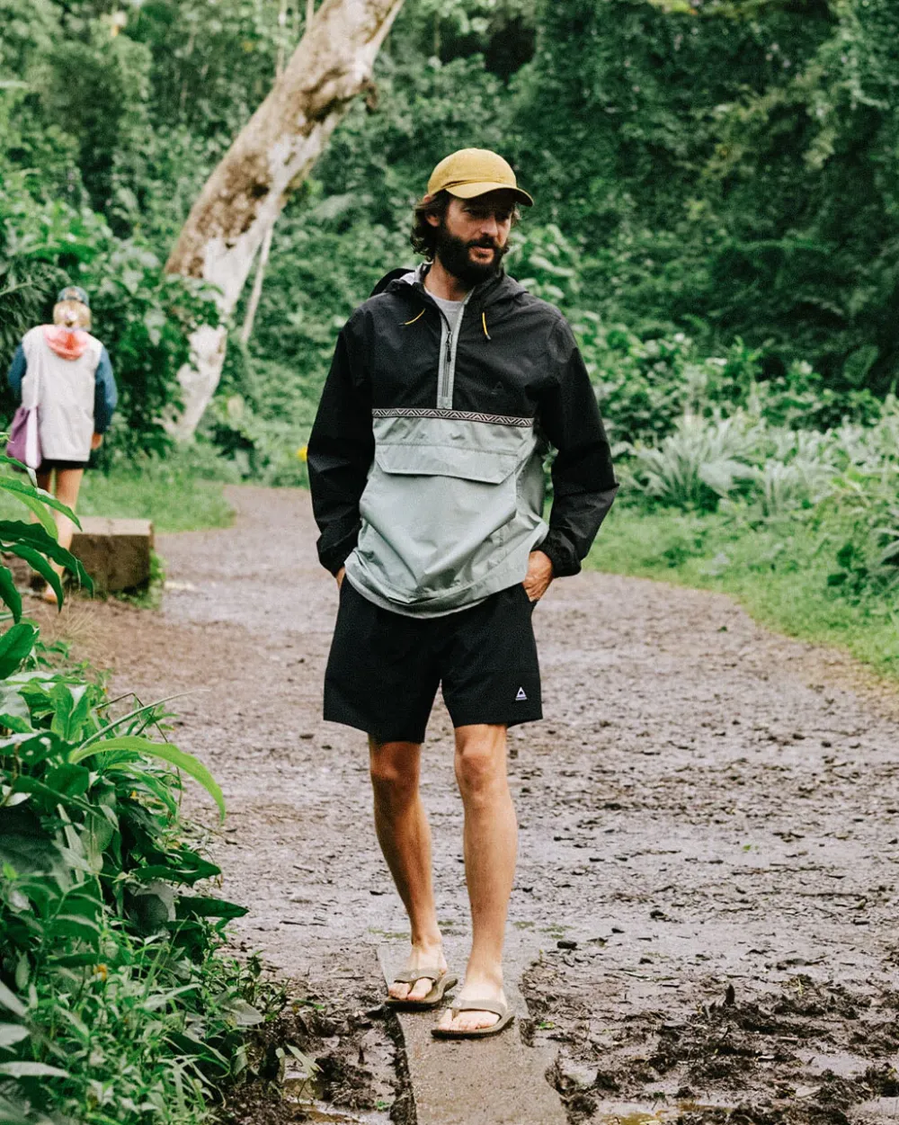 Passenger Water Resistant|Best Sellers>Flow 1/2 Zip Recycled Water Resistant Jacket True Black/Pistachio