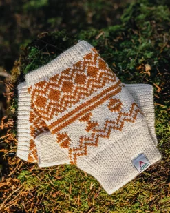 Passenger Gloves|Gloves><noscript><img width=