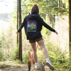 Passenger Hoodies & Sweatshirts><noscript><img width=