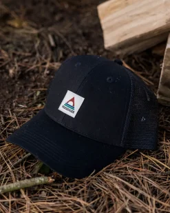 Passenger Accessories|Caps & Hats>Harbour Mesh Low Profile Snapback Cap Black