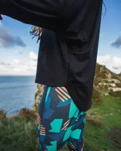 Passenger Tops & T-Shirts|Activewear><noscript><img width=