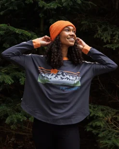 Passenger Tops & T-Shirts><noscript><img width=