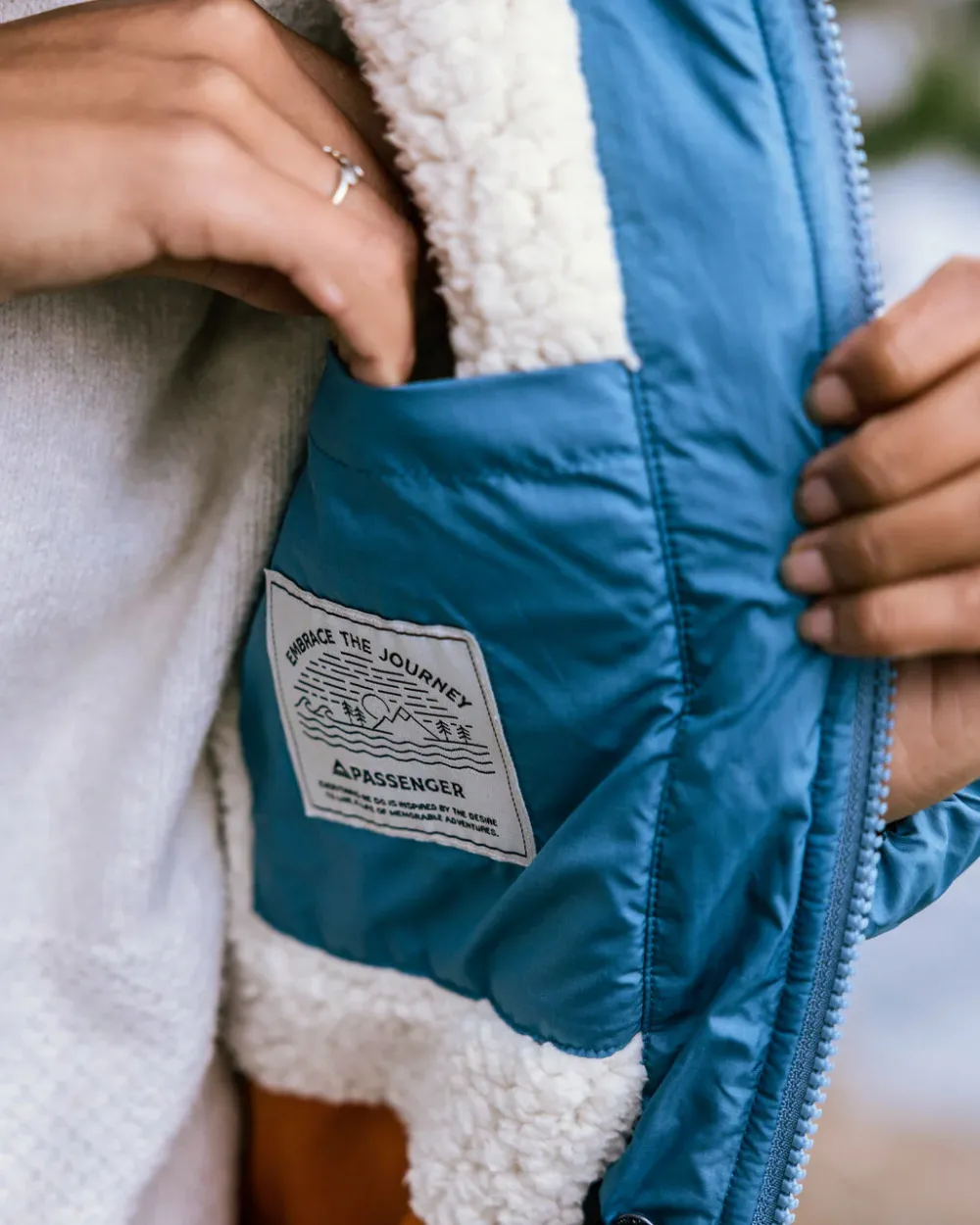 Passenger Women's Outlet|Women's>Kinsey Recycled 2.0 Jacket Washed Blue