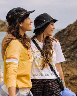 Passenger Tops & T-Shirts><noscript><img width=