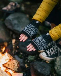 Passenger Gloves|Gloves><noscript><img width=