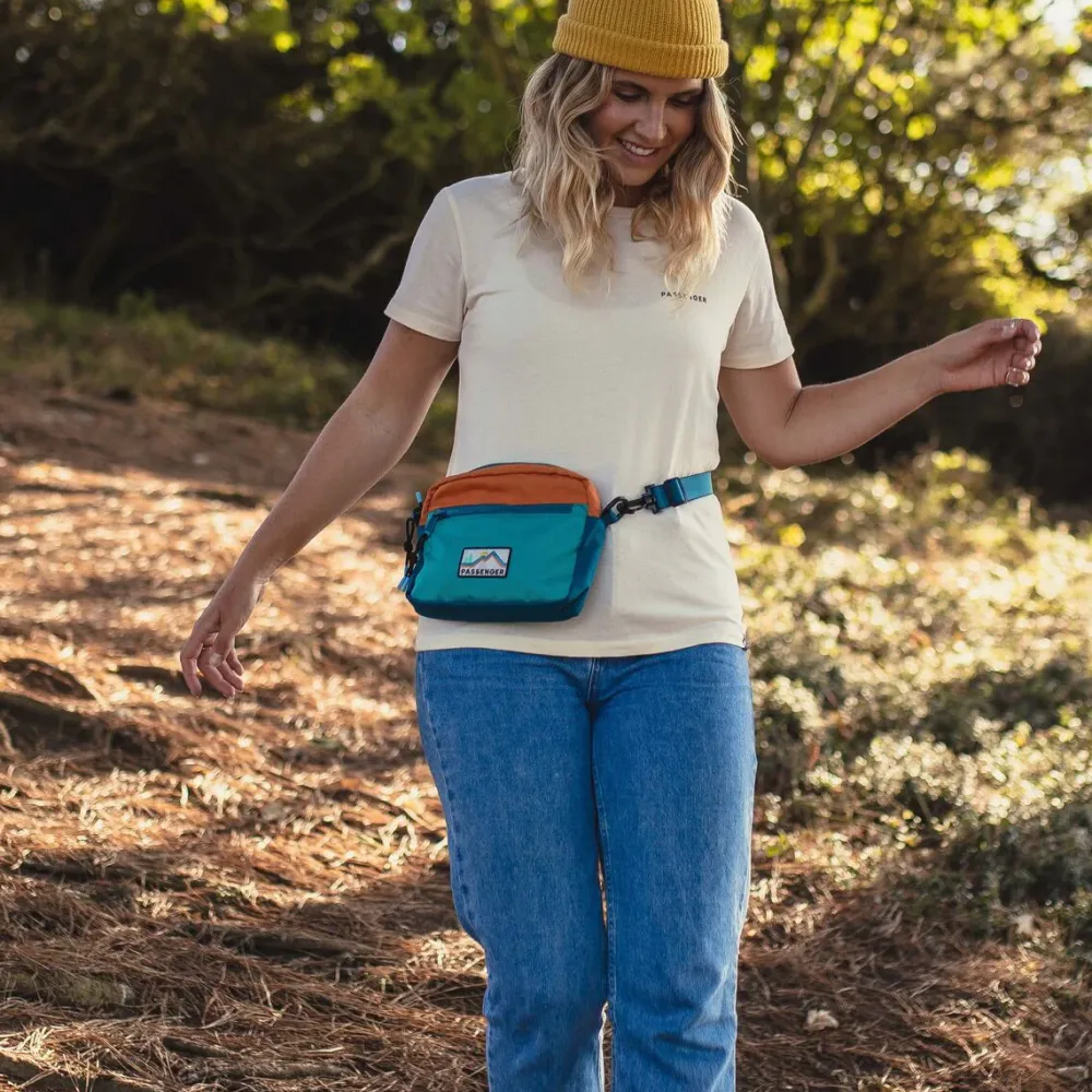 Passenger Backpacks & Bags|Backpacks & Bags>Mainland Recycled Hip Pack Multi Colour