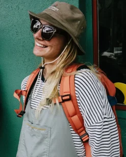 Passenger Knitwear>Muir Organic Cotton Knitted Jumper Off White Stripe