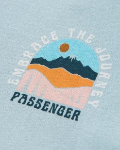 Passenger Hoodies & Sweatshirts><noscript><img width=