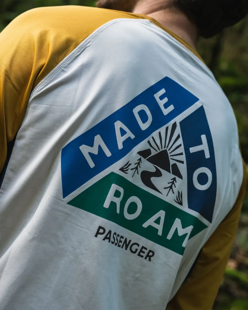 Passenger T-Shirts & Tank Tops|Activewear>Range Recycled Active LS T-shirt Dusty Ochre/ Vintage White