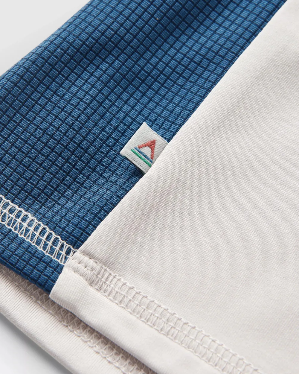 Passenger T-Shirts & Tank Tops|Activewear>Range Recycled Active LS T-shirt Dusty Ochre/ Vintage White