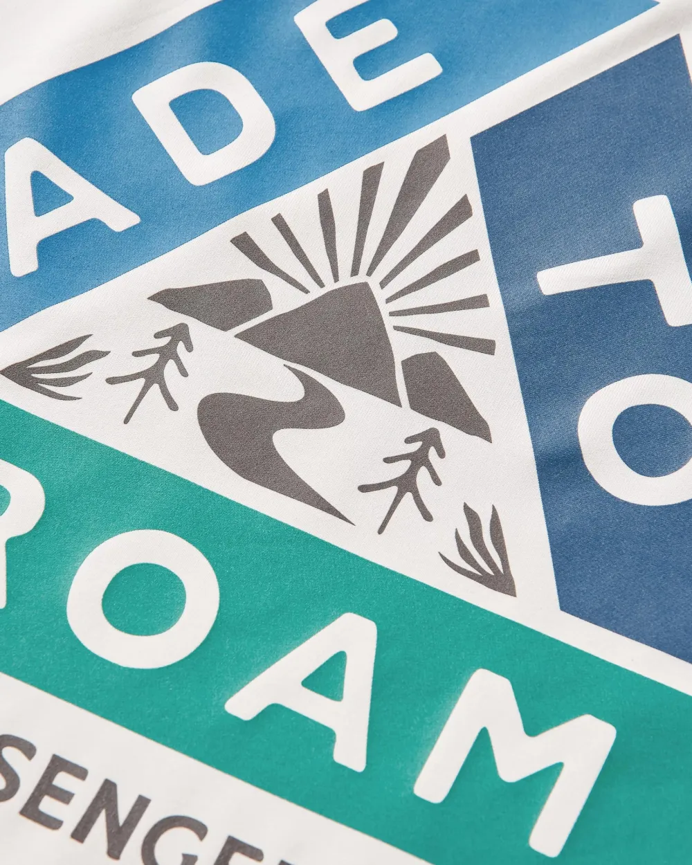 Passenger T-Shirts & Tank Tops|Activewear>Range Recycled Active LS T-shirt Dusty Ochre/ Vintage White