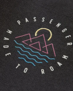 Passenger Hoodies & Sweatshirts><noscript><img width=