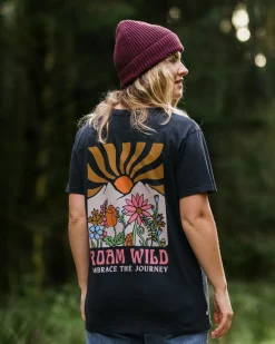 Passenger Tops & T-Shirts|Winter Road Trip Essentials>Roam Wild Recycled T-Shirt Black