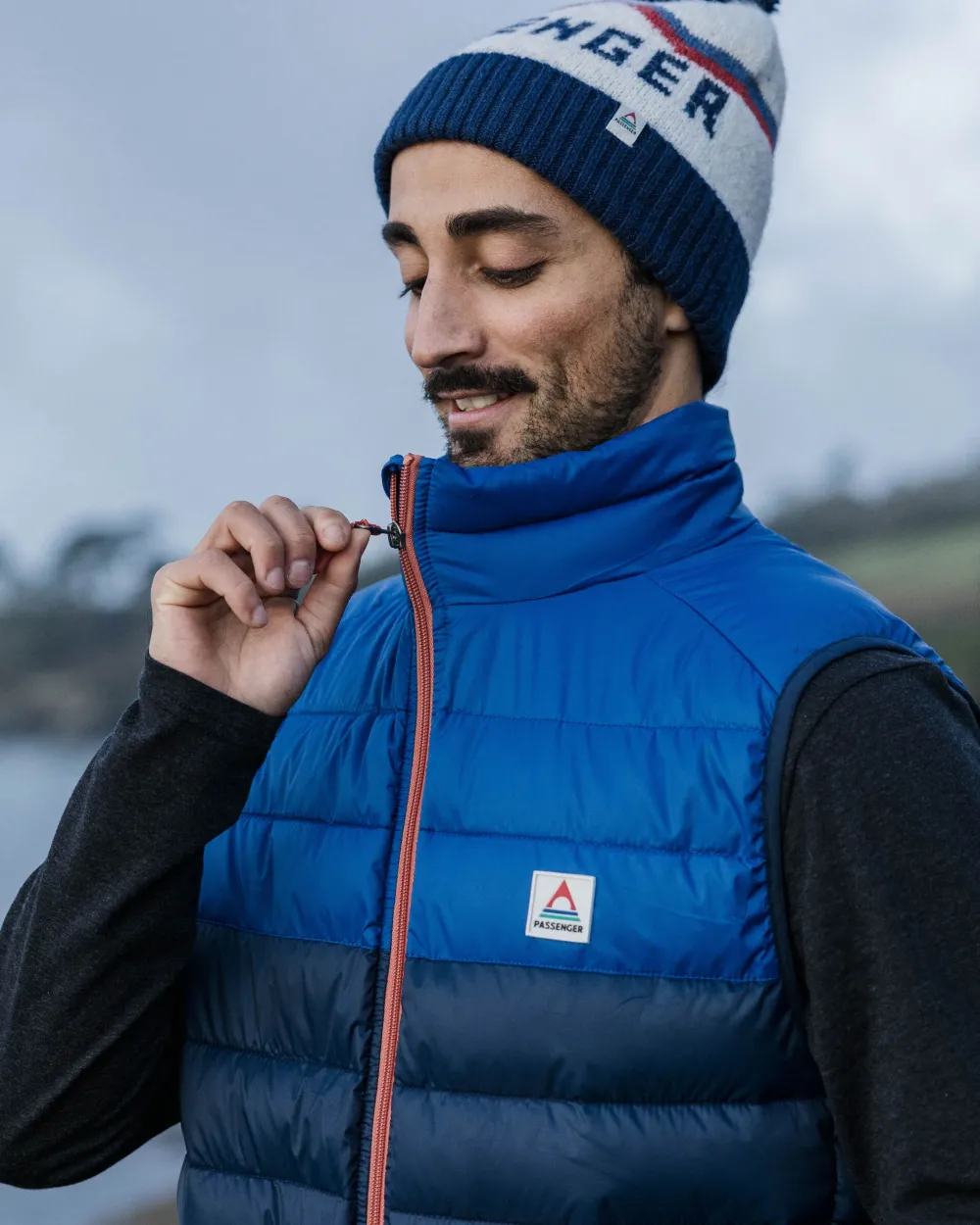 Passenger Insulated>Roamer Insulated Vest Rich Navy/Cobalt