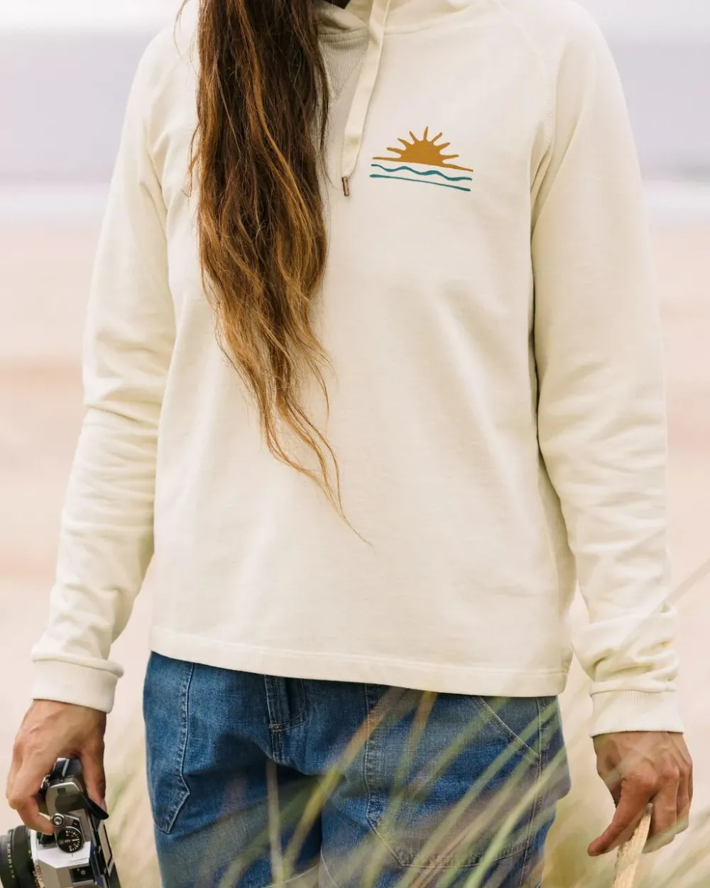 Passenger Hoodies & Sweatshirts|Women's Outlet>Rolling Slow Recycled Cotton Hoodie Pale Yellow