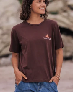 Passenger Tops & T-Shirts|Women's Outlet>Rolling Slow Recycled Cotton T-Shirt Chestnut