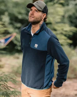 Passenger Fleece|Fleece><noscript><img width=