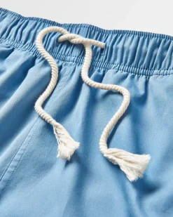 Passenger Shorts><noscript><img width=