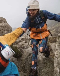 Passenger Water Resistant|Insulated><noscript><img width=