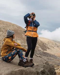 Passenger Water Resistant|Insulated><noscript><img width=