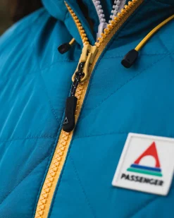 Passenger Water Resistant|Insulated><noscript><img width=