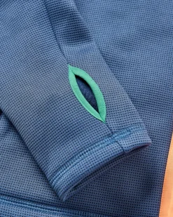 Passenger Hoodies & Sweatshirts|Fleece><noscript><img width=