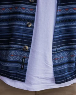 Passenger Shirts|Best Sellers><noscript><img width=