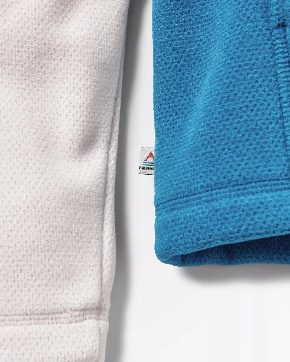 Passenger Fleece|Fleece>Snowdrop Pullover Recycled Polartec® Fleece Corsair/ Vintage White