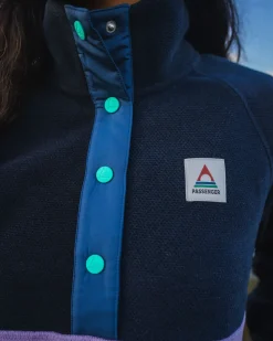 Passenger Fleece|Fleece><noscript><img width=