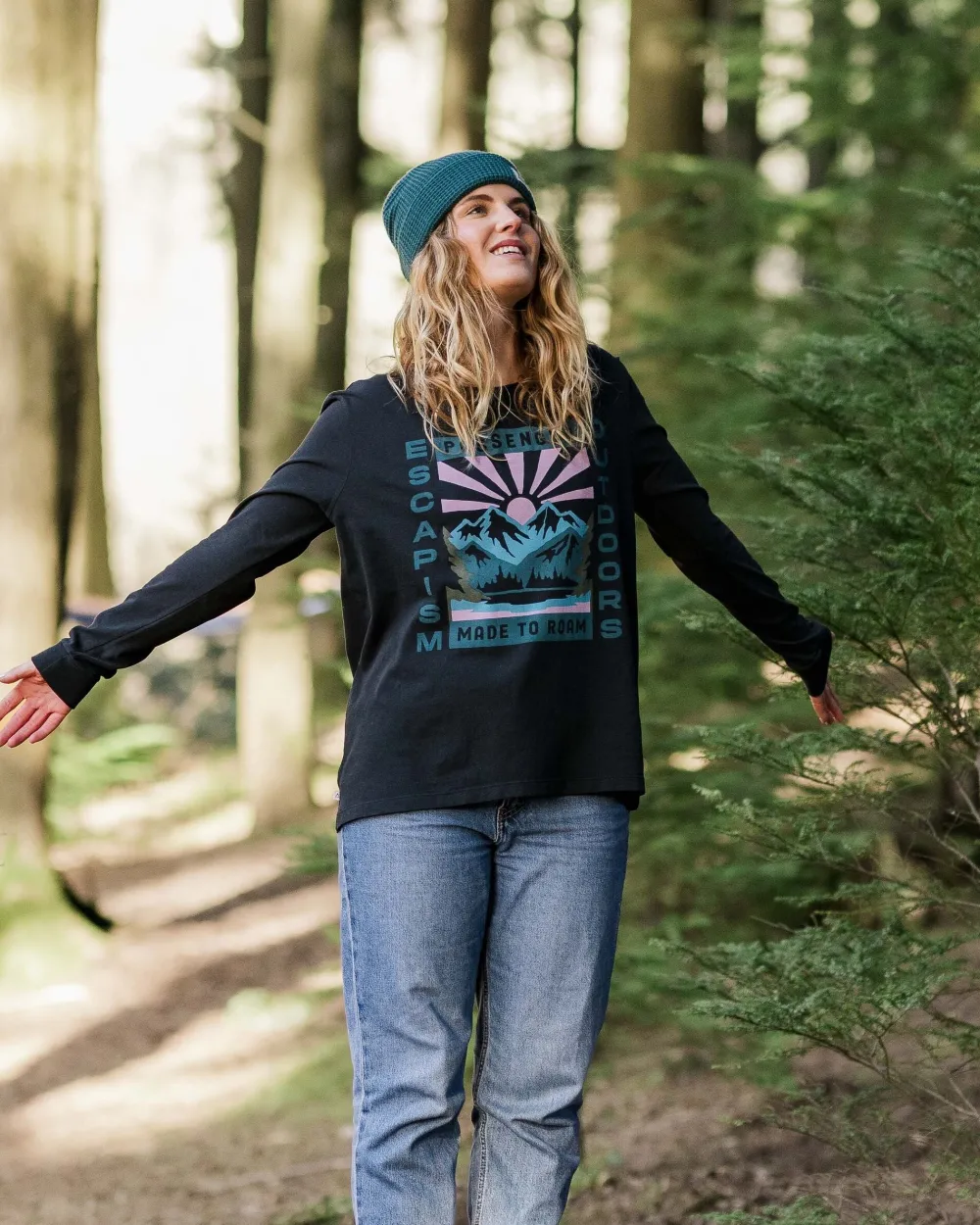 Passenger Tops & T-Shirts>Solitude Recycled Cotton Oversized LS T-Shirt Black