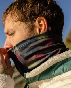 Passenger Accessories|Activewear>Trail Recycled Gaiter Charcoal Camo Pattern