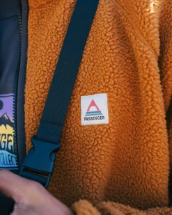 Passenger Fleece|Fleece><noscript><img width=